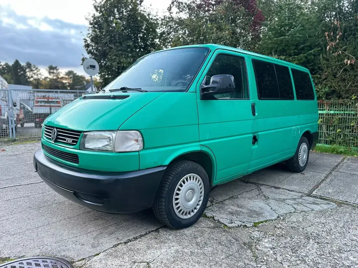 Volkswagen T4 Caravelle