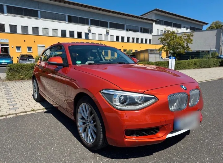 BMW 120