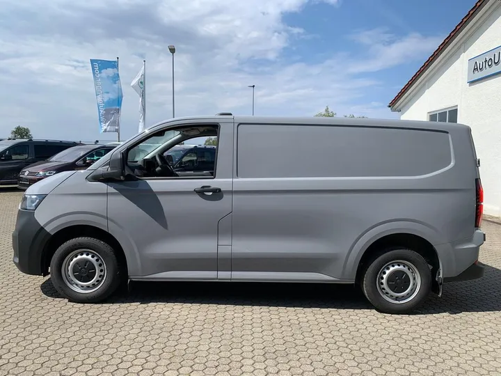 Volkswagen T7 Transporter