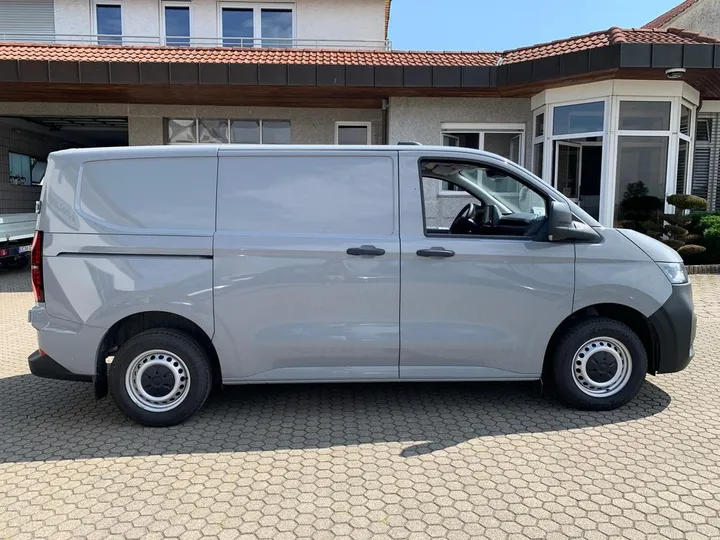 Volkswagen T7 Transporter