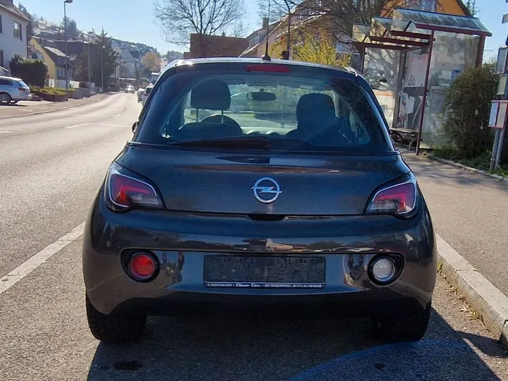 Opel Adam