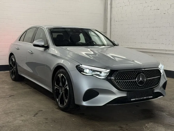 Mercedes-Benz E 300