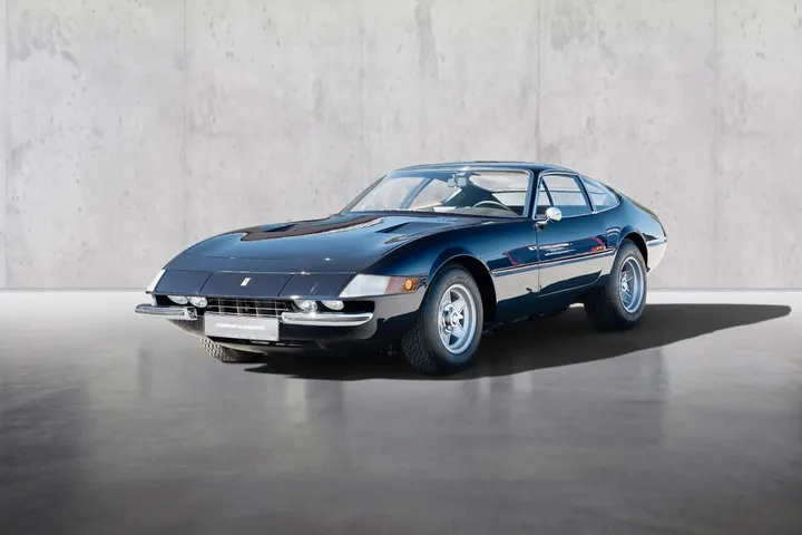 Ferrari 365