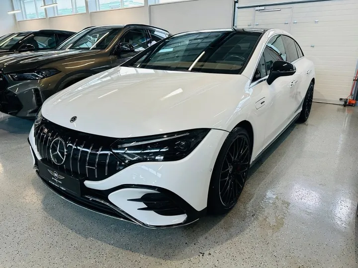 Mercedes-Benz EQE