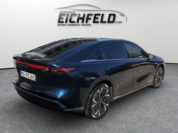 Mazda 6e