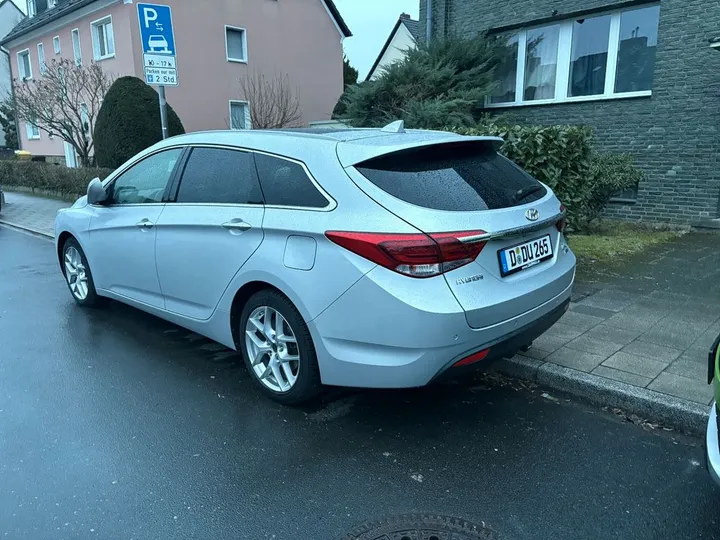 Hyundai i40