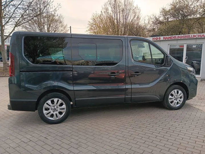Nissan Primastar
