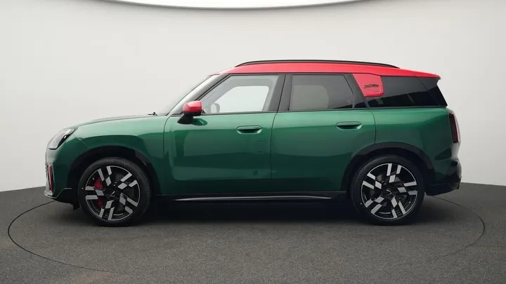 MINI John Cooper Works Countryman