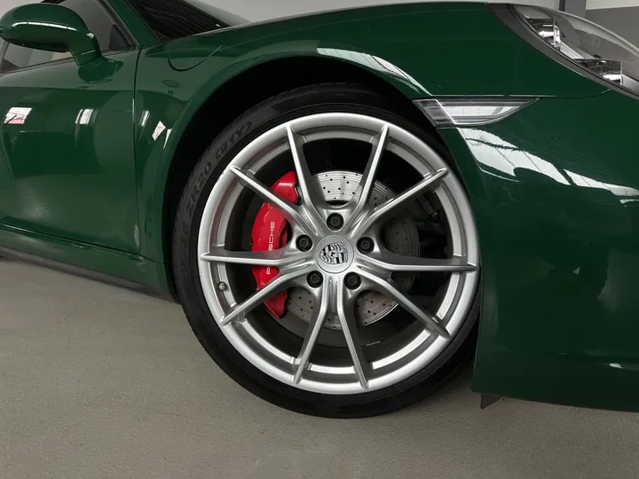 Porsche 991