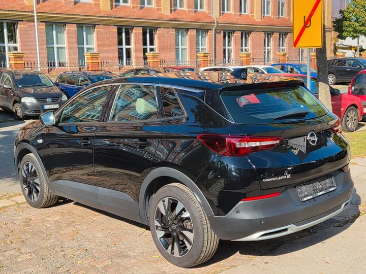 Opel Grandland (X)