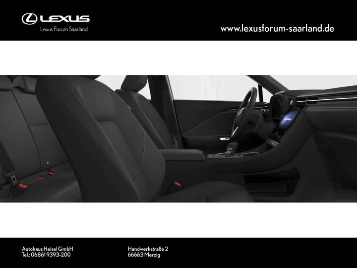 Lexus LBX