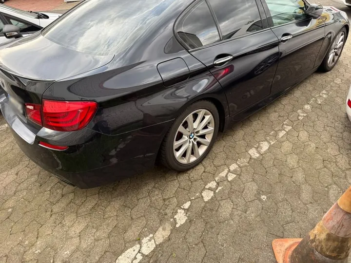 BMW 550