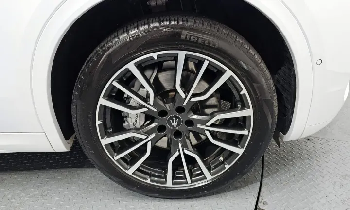 Maserati Grecale