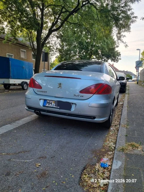 Peugeot 307