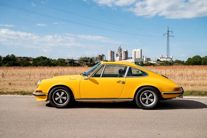 Porsche 911