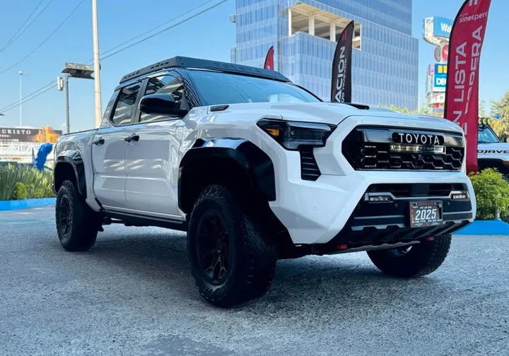 Toyota Tacoma