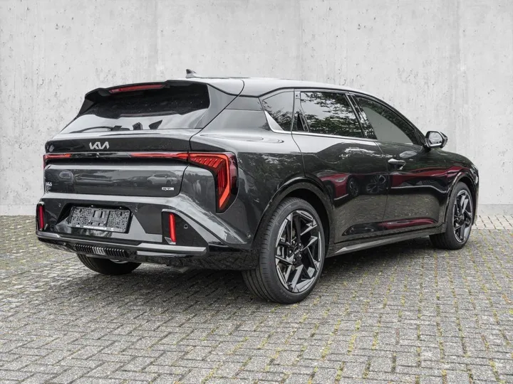 Kia K4