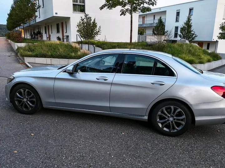 Mercedes-Benz C 180