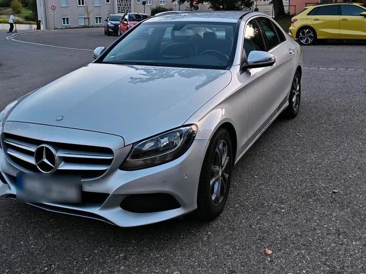 Mercedes-Benz C 180