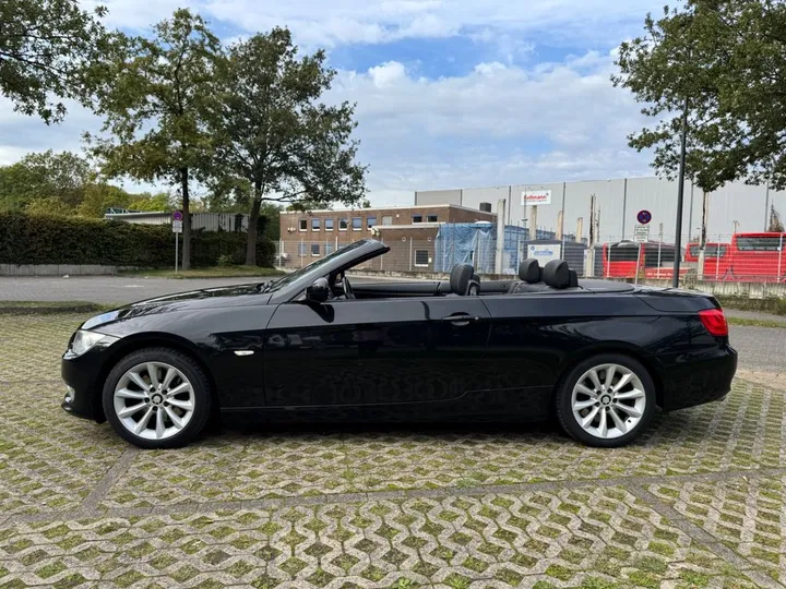 BMW 325