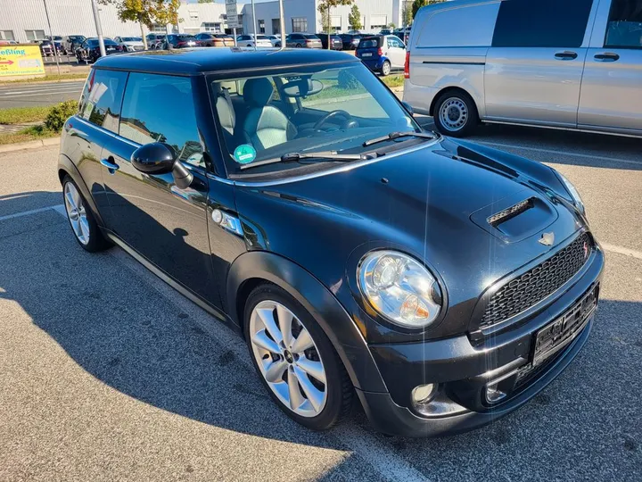 MINI Cooper S
