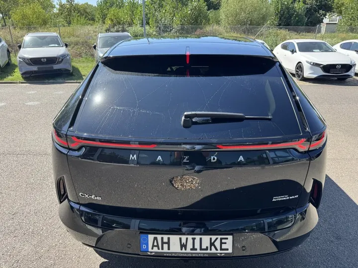 Mazda CX-6e