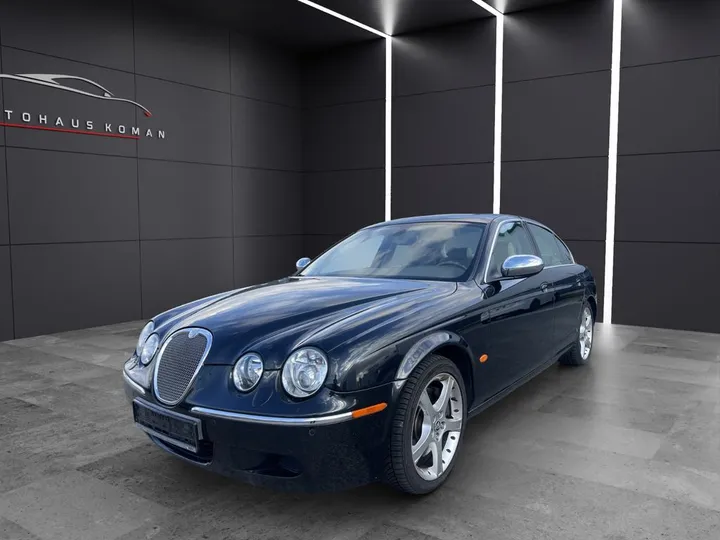 Jaguar S-Type