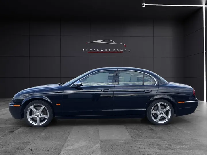 Jaguar S-Type