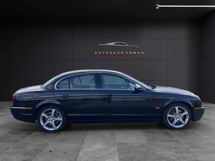 Jaguar S-Type