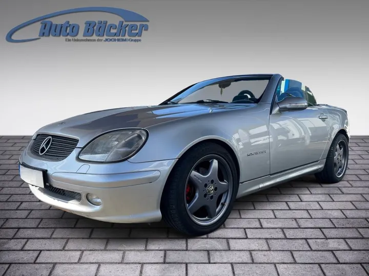 Mercedes-Benz SLK 230