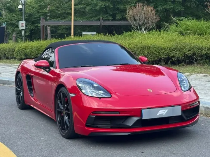 Porsche 718