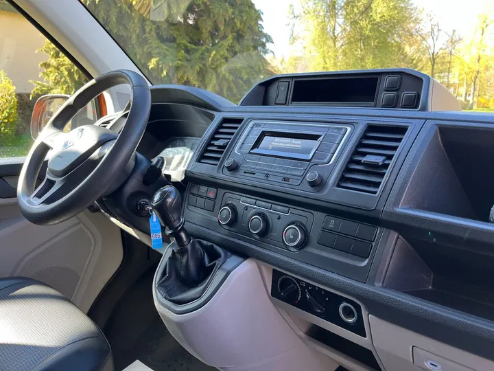 Volkswagen T6 Transporter