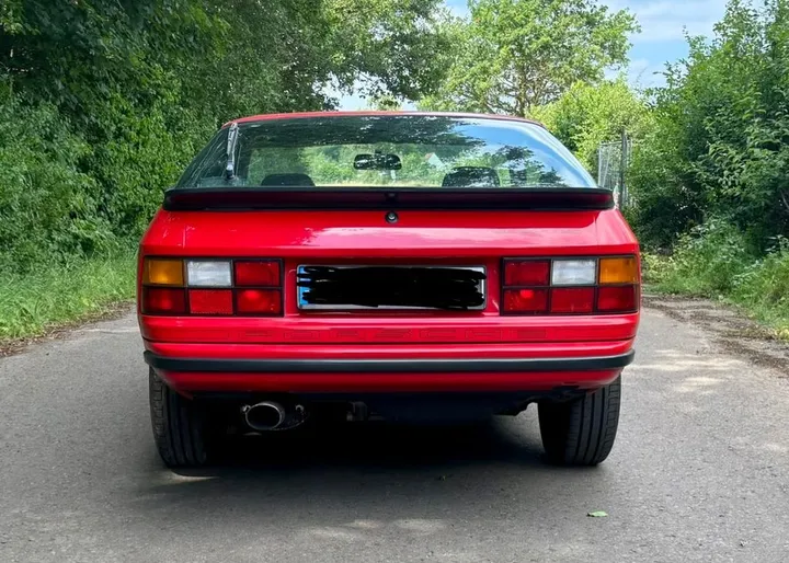 Porsche 924