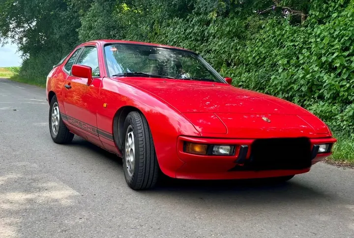 Porsche 924