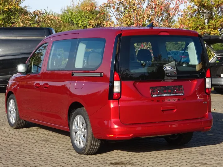 Ford Grand Tourneo