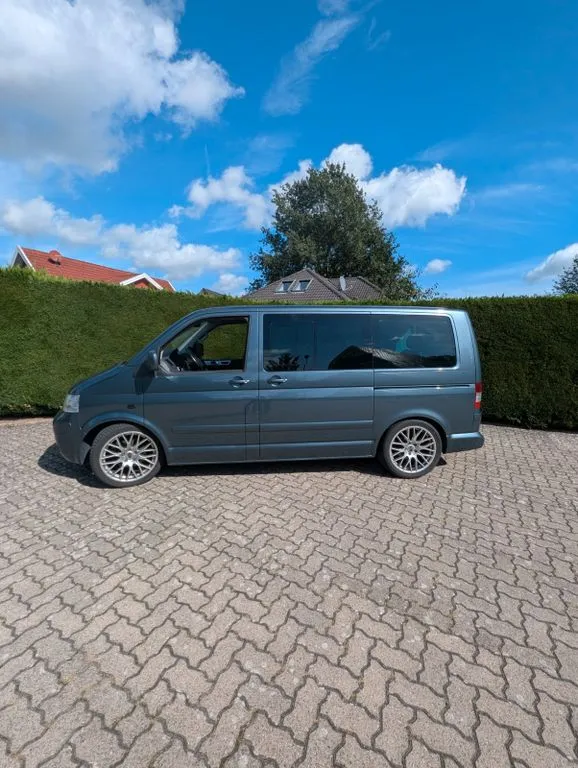 Volkswagen T5 Multivan