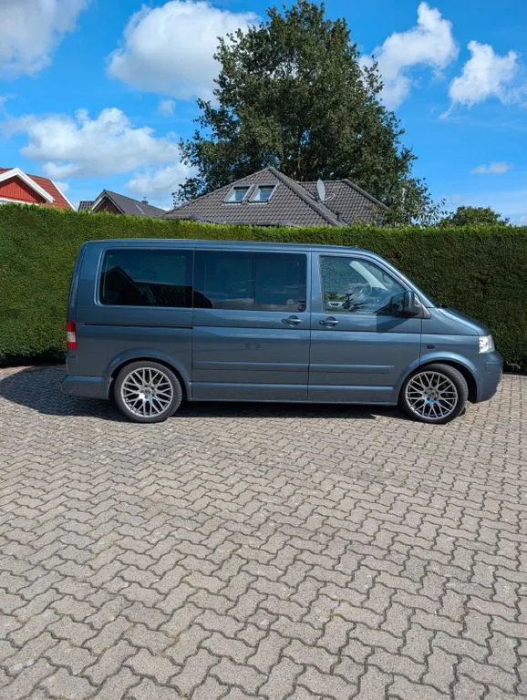 Volkswagen T5 Multivan