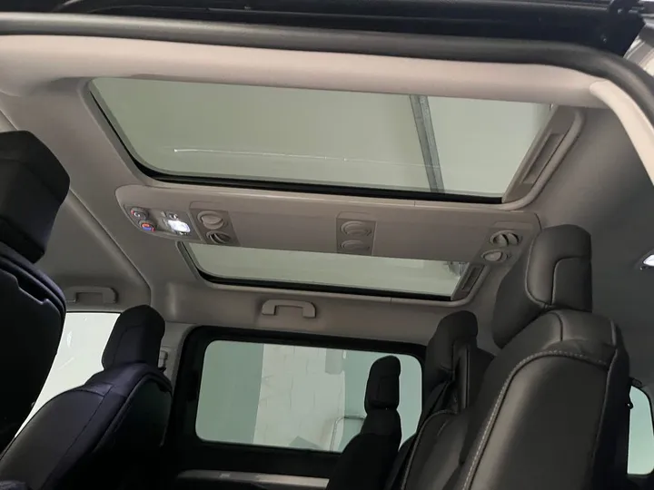Peugeot Traveller