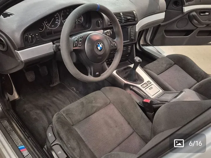BMW 525