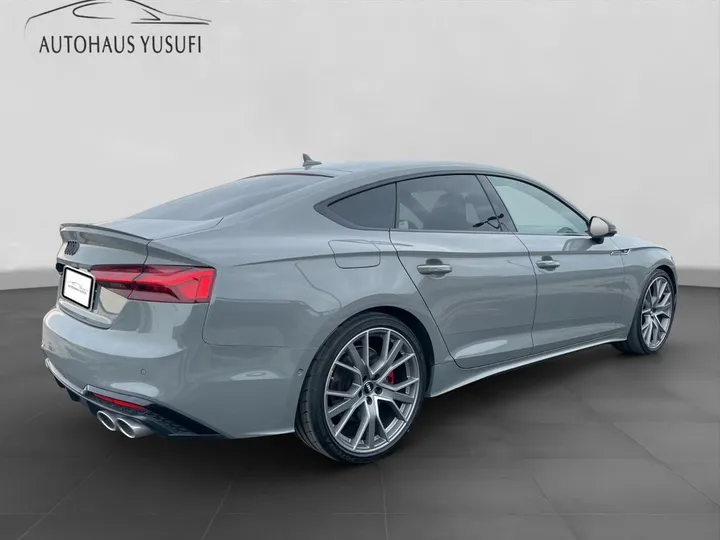Audi S5