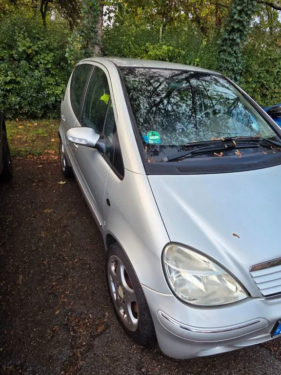 Mercedes-Benz A 190