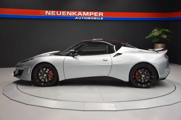 Lotus Evora