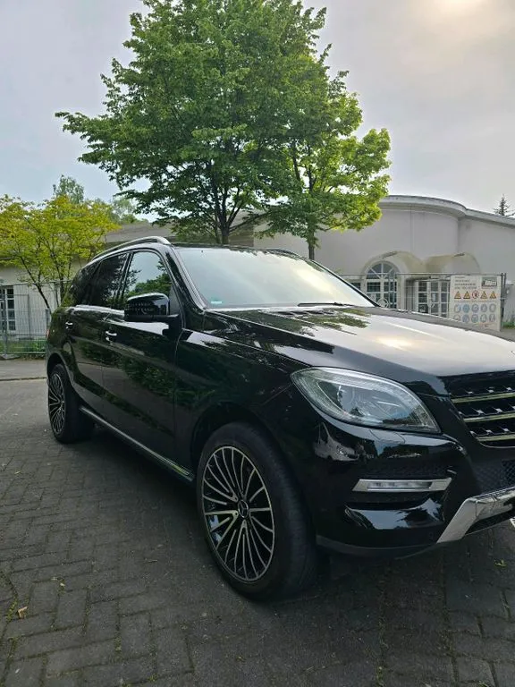 Mercedes-Benz ML 350