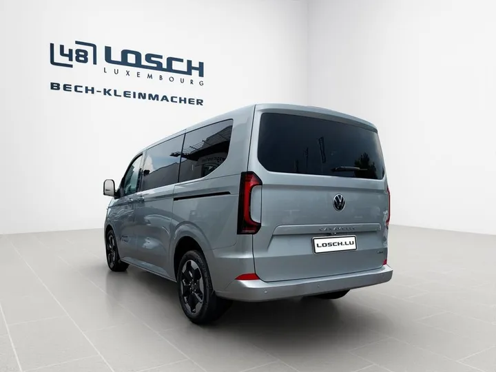 Volkswagen T7 Caravelle