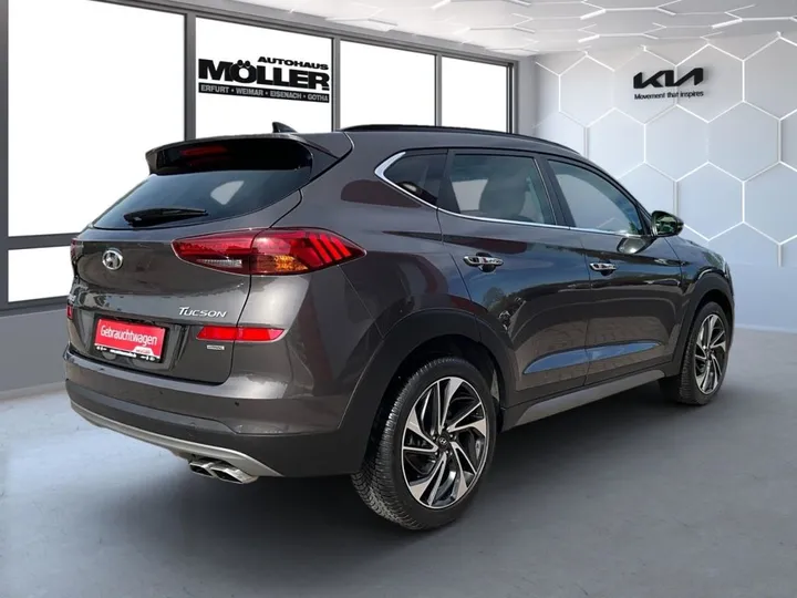 Hyundai TUCSON