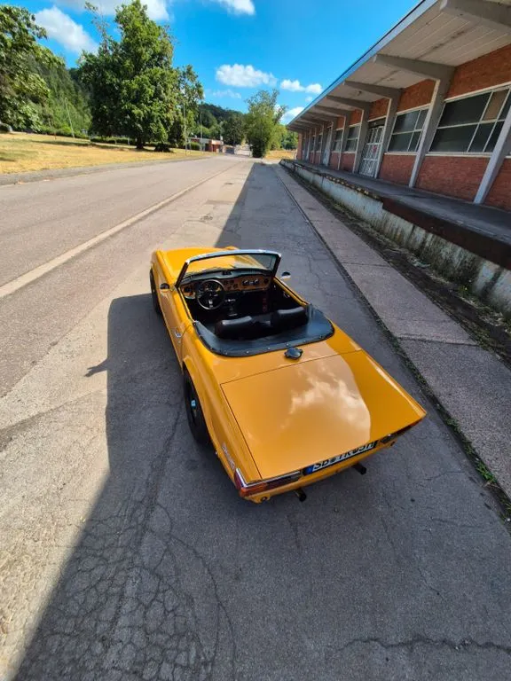Triumph TR6