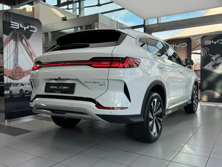 BYD SEAL U
