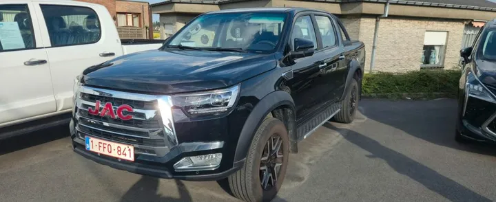 JAC 8 Pro