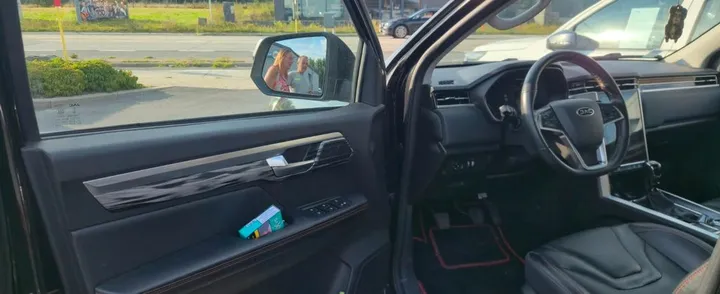 JAC 8 Pro