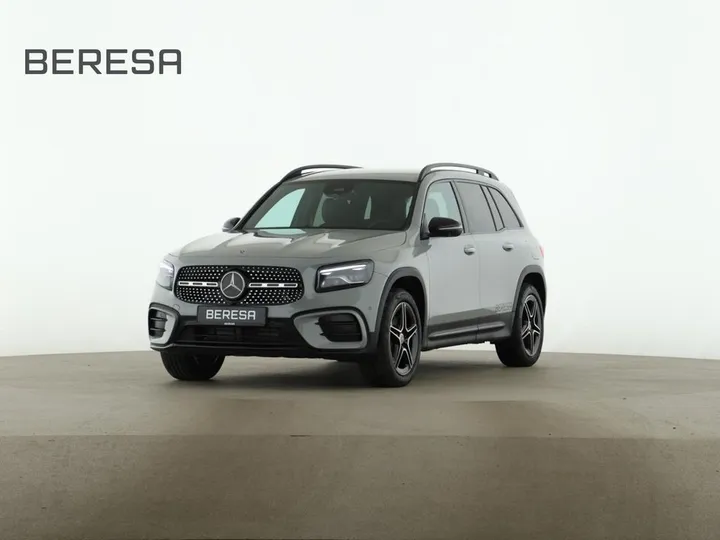 Mercedes-Benz GLB 200